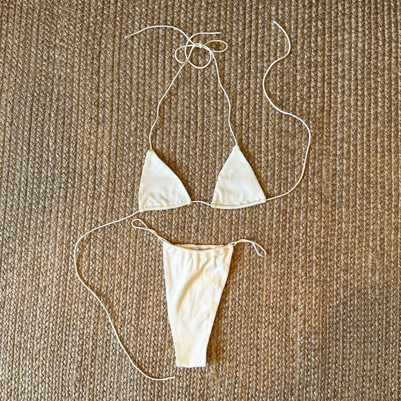 String Leader Micro Triangle Bikini in White M Top L Bottom Medium Large - Picture 3 of 5